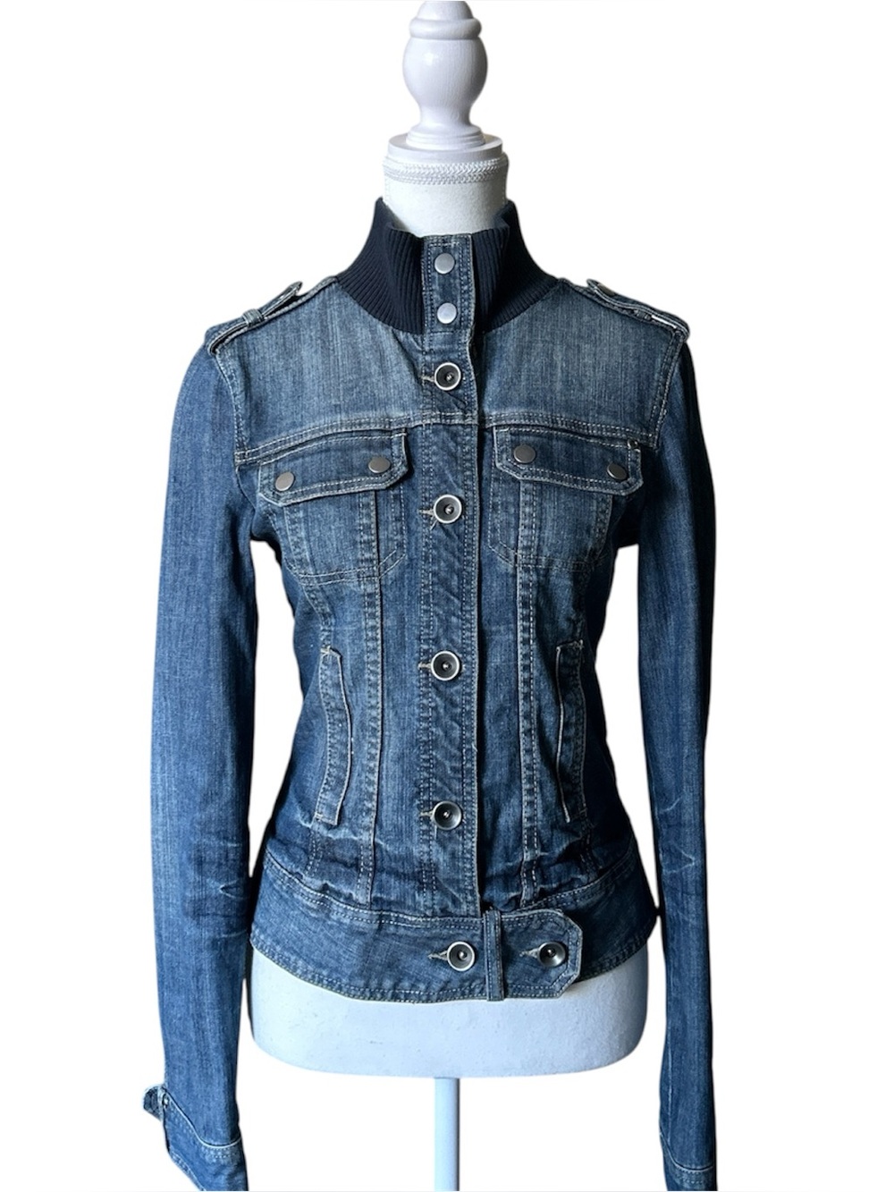Y2K “Le Chateau” Medium Wash Bomber Style Button-up Fitted Denim Jacket